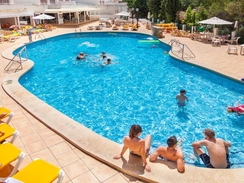 Apartamentos Vista Club Santa Ponsa Exterior photo