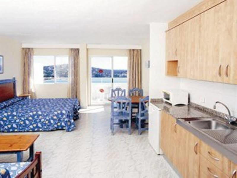 Apartamentos Vista Club Santa Ponsa Exterior photo